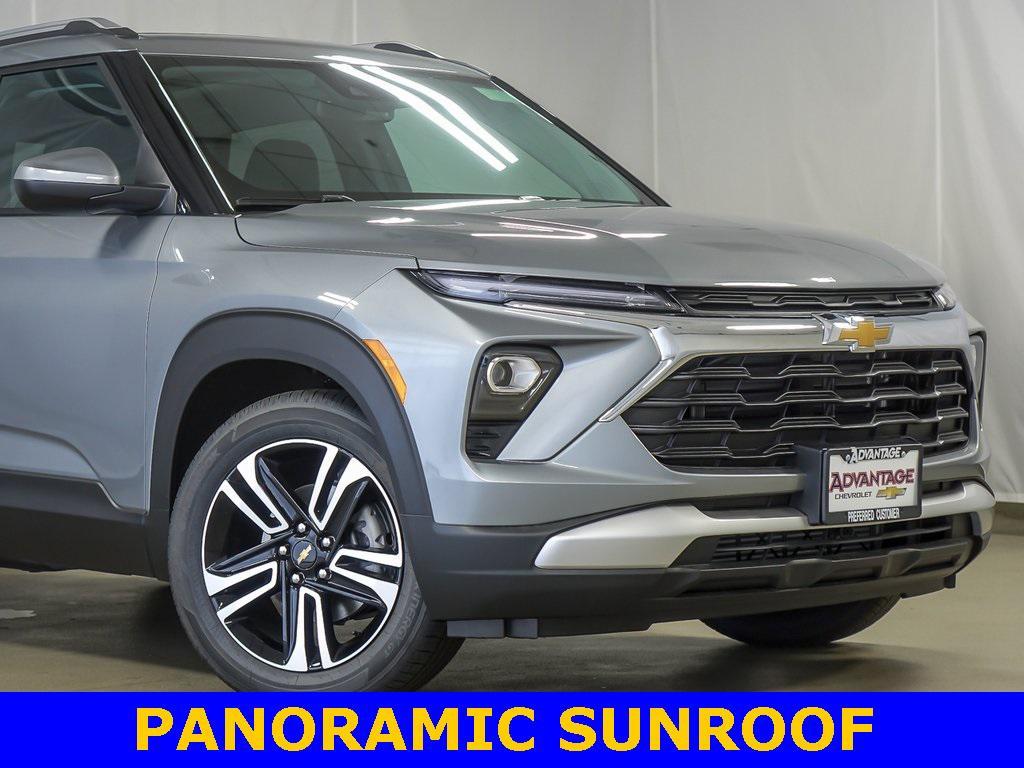 used 2025 Chevrolet TrailBlazer car, priced at $21,991