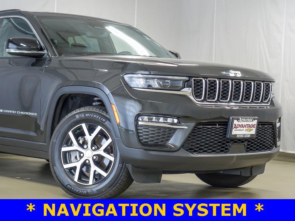 used 2024 Jeep Grand Cherokee car, priced at $34,622