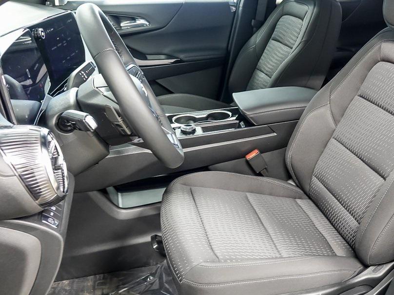 new 2026 Chevrolet Equinox car, priced at $30,664