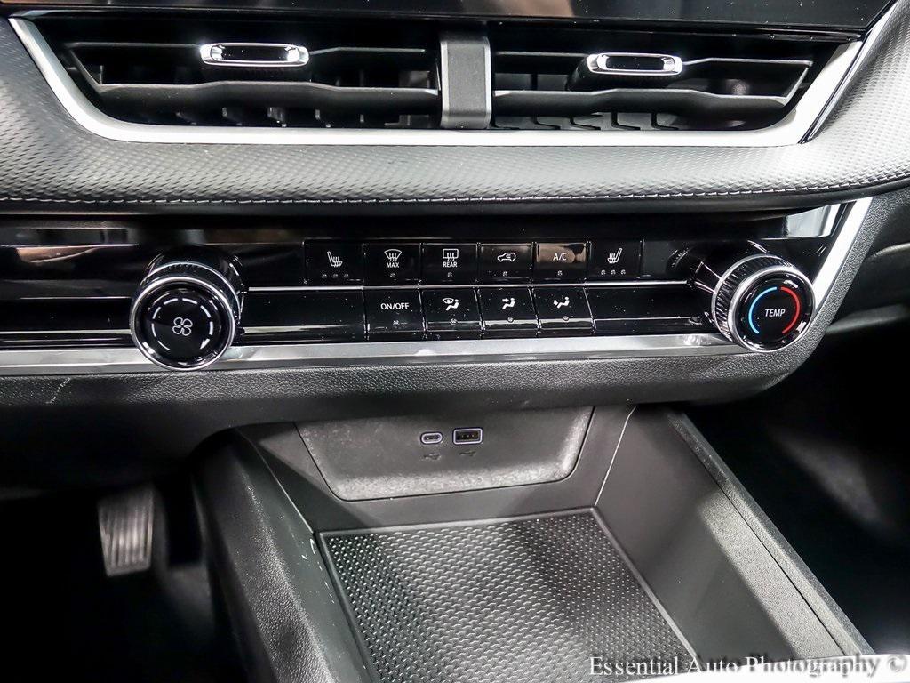 new 2026 Chevrolet Equinox car, priced at $30,664