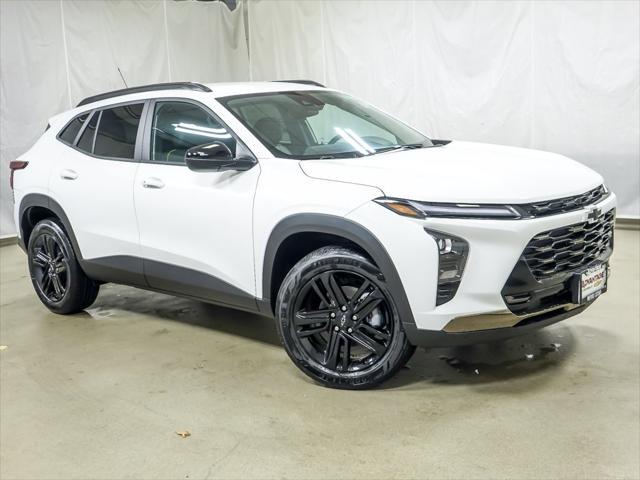 new 2025 Chevrolet Trax car, priced at $25,605