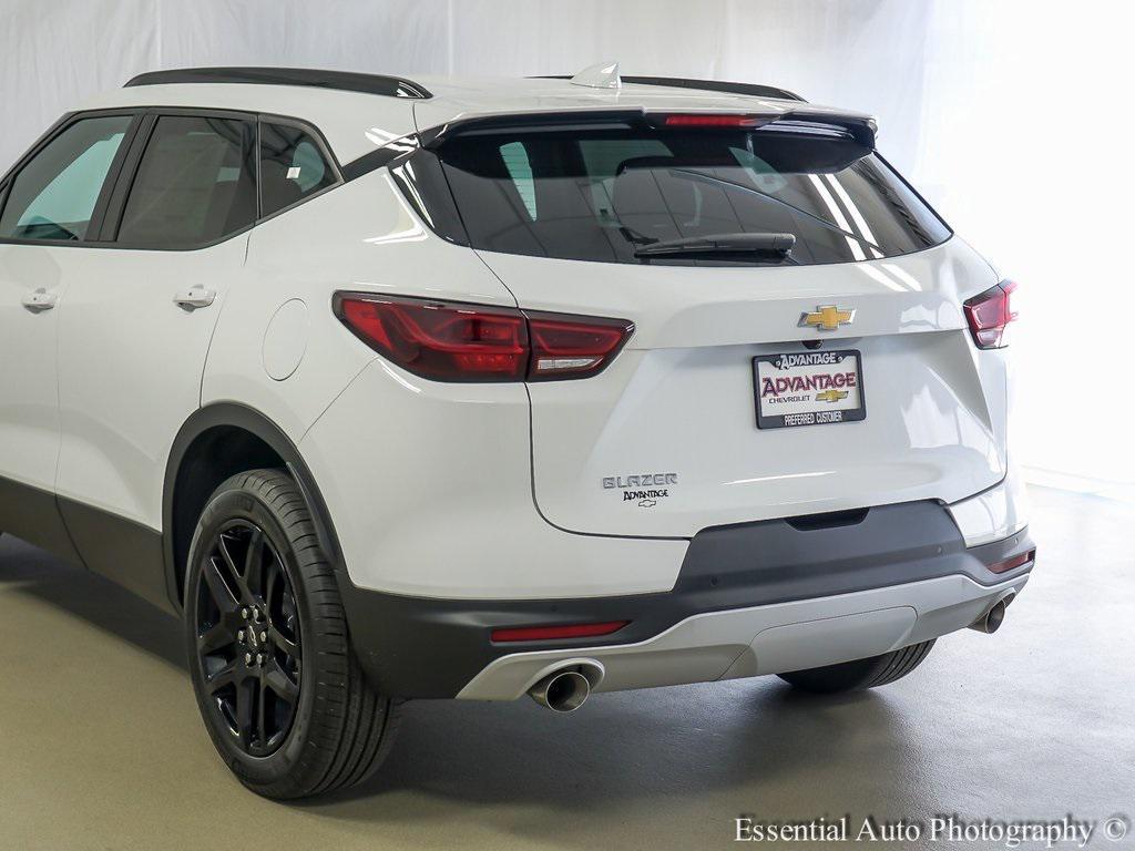 new 2025 Chevrolet Blazer car, priced at $36,027