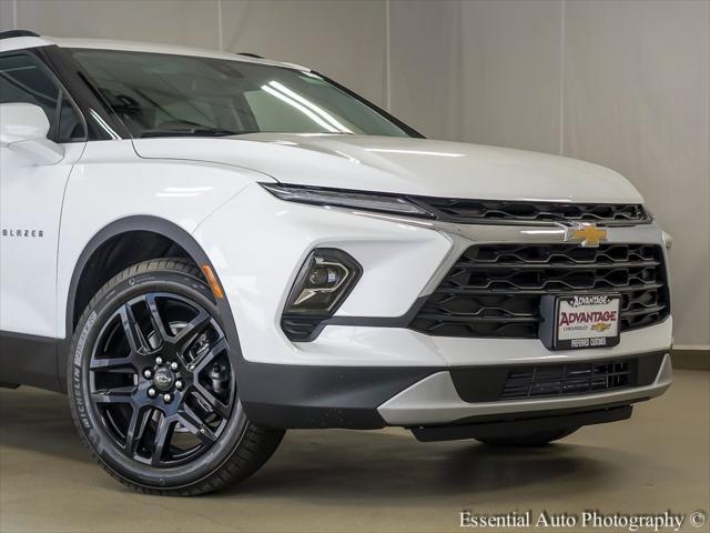 new 2025 Chevrolet Blazer car, priced at $37,027
