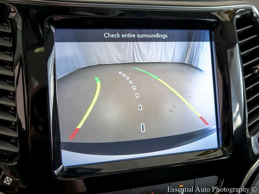 used 2022 Jeep Cherokee car, priced at $23,177