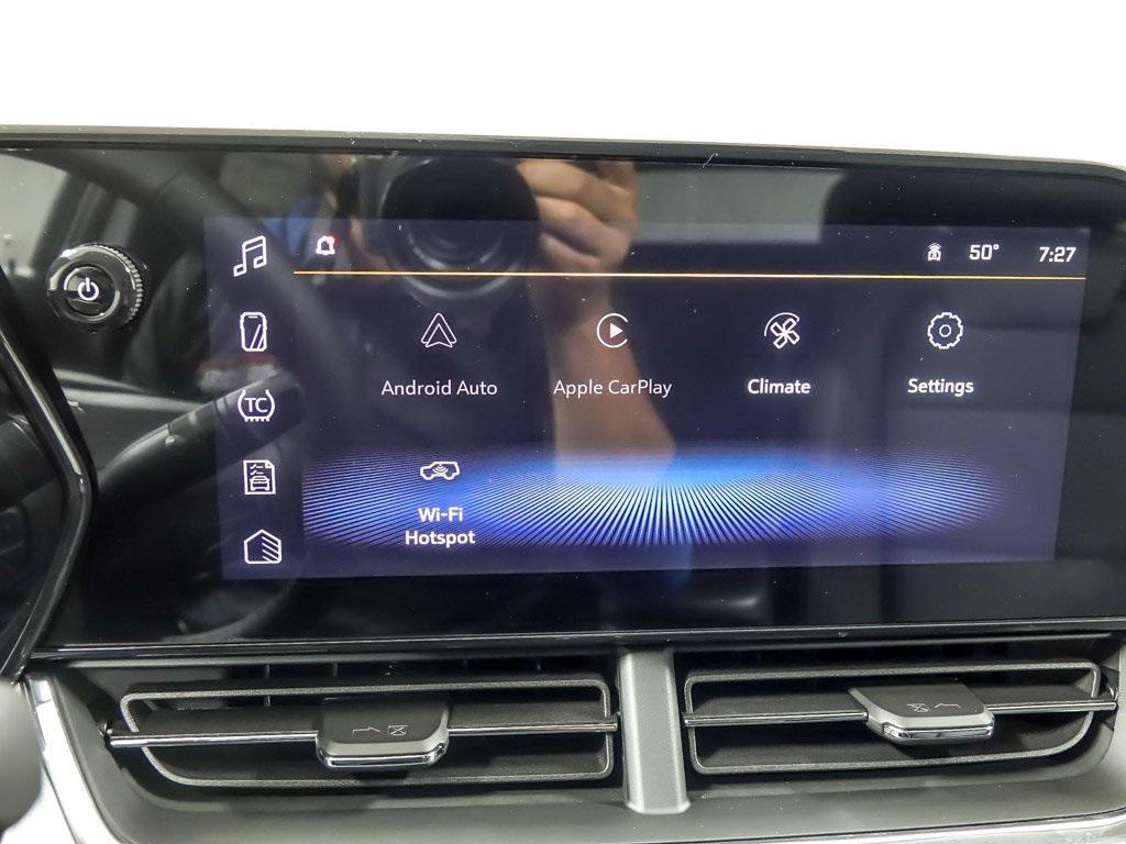 new 2026 Chevrolet Trax car, priced at $25,104