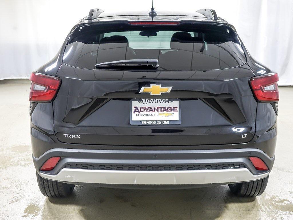 new 2026 Chevrolet Trax car, priced at $25,104