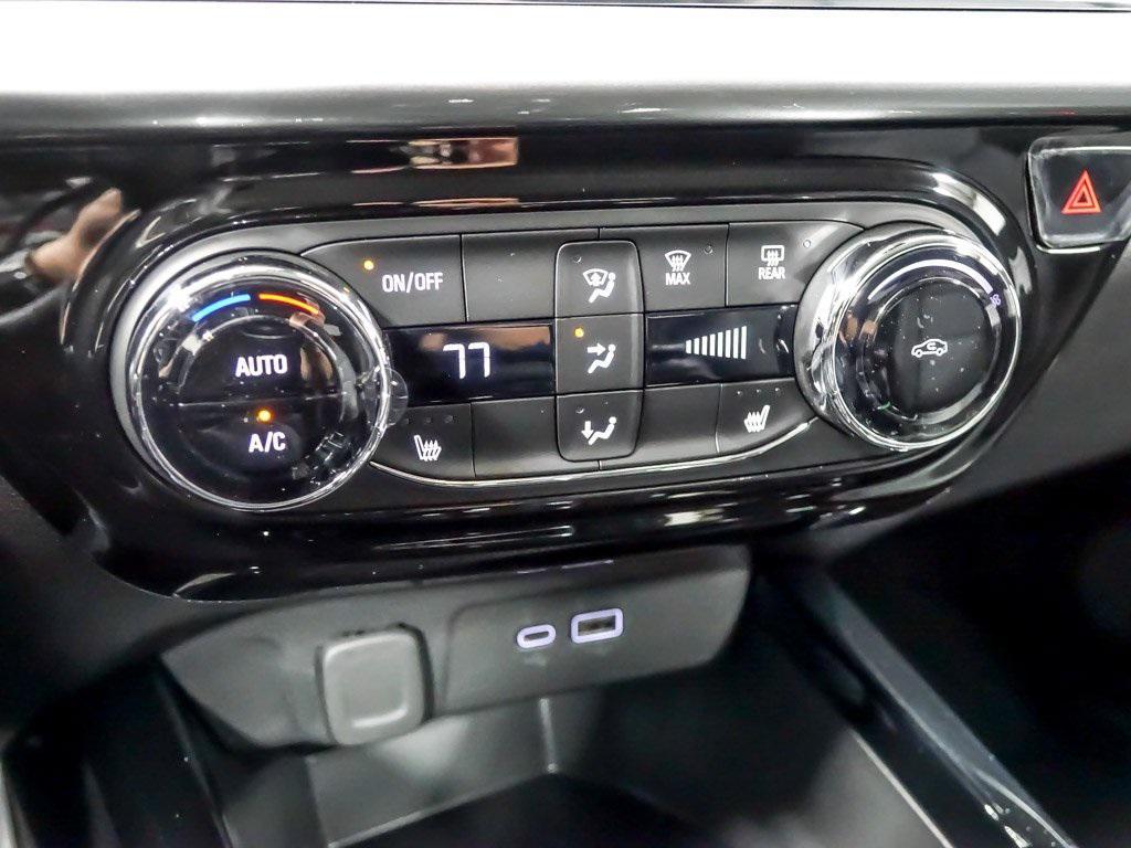 new 2026 Chevrolet Trax car, priced at $25,104