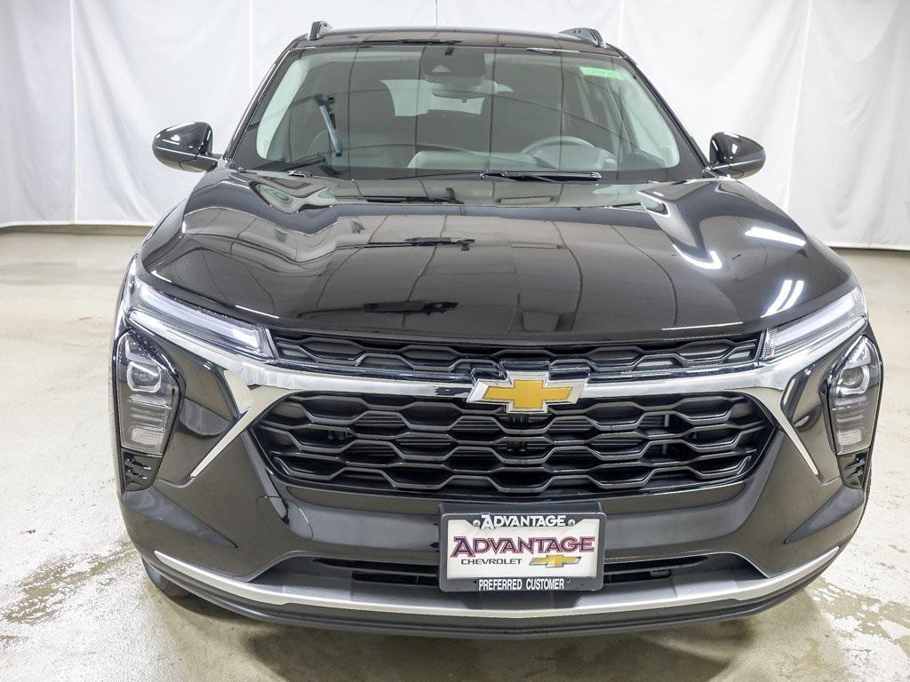 new 2026 Chevrolet Trax car, priced at $25,104