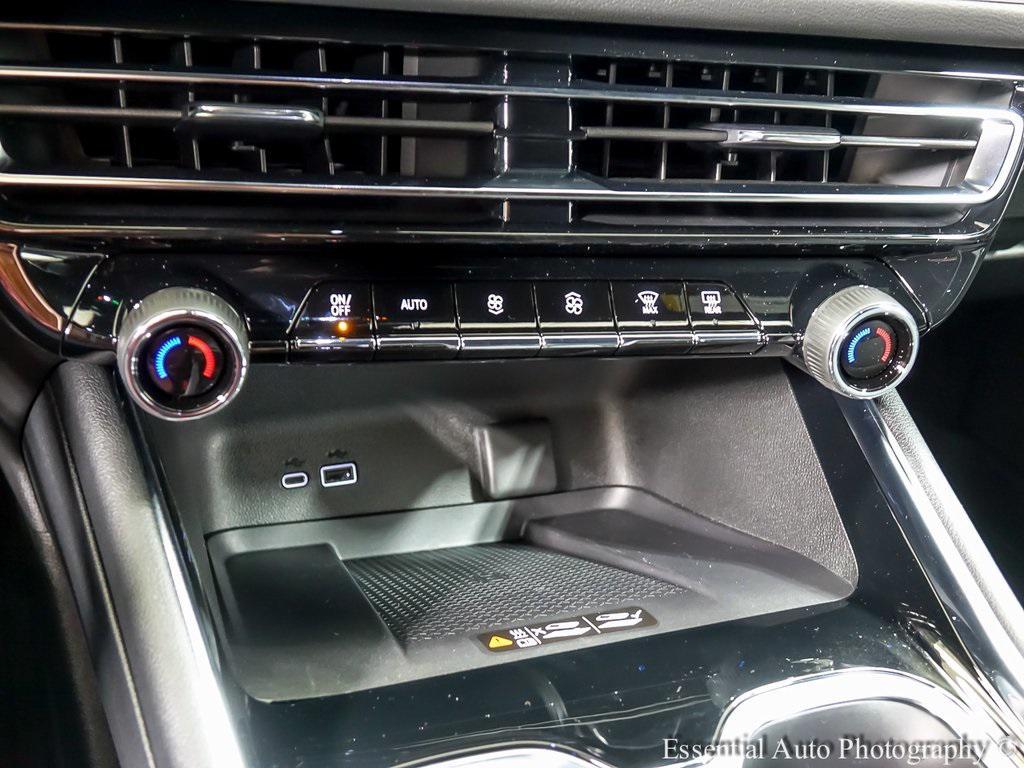 new 2026 Chevrolet Traverse car, priced at $41,923