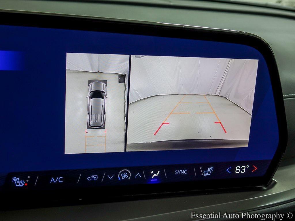 new 2026 Chevrolet Traverse car, priced at $41,923