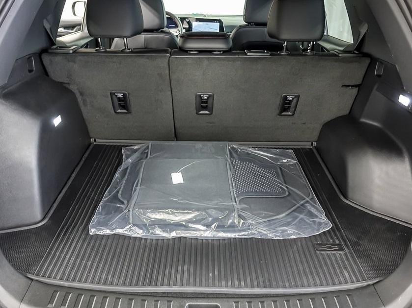 new 2026 Chevrolet Equinox car, priced at $32,956