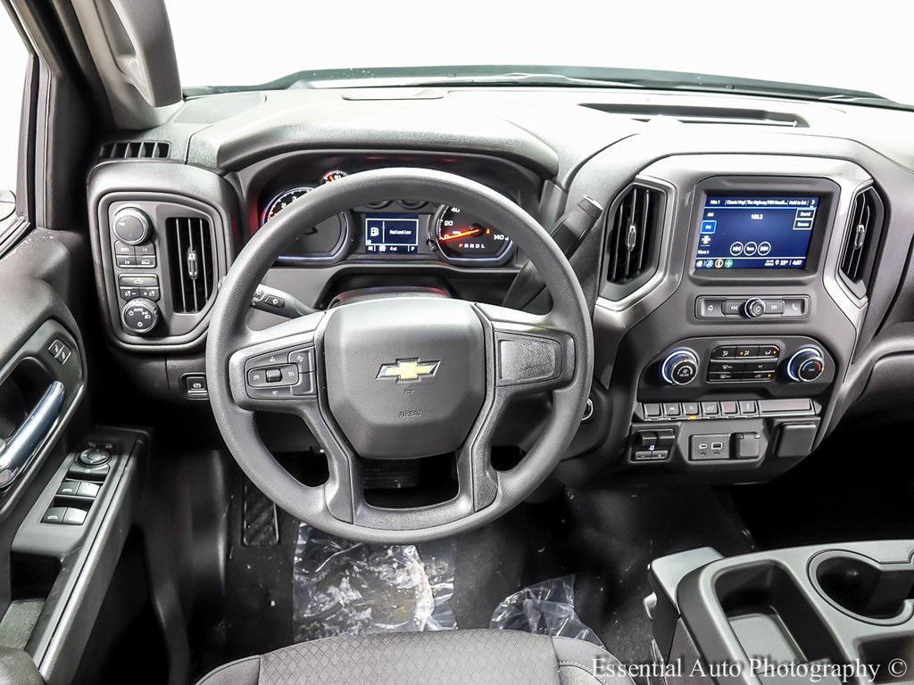 new 2025 Chevrolet Silverado 1500 car, priced at $45,401