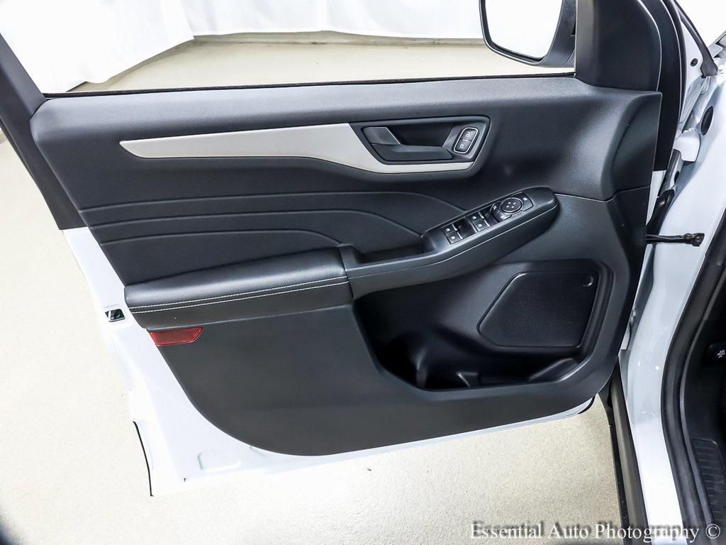 used 2022 Ford Escape car, priced at $21,971