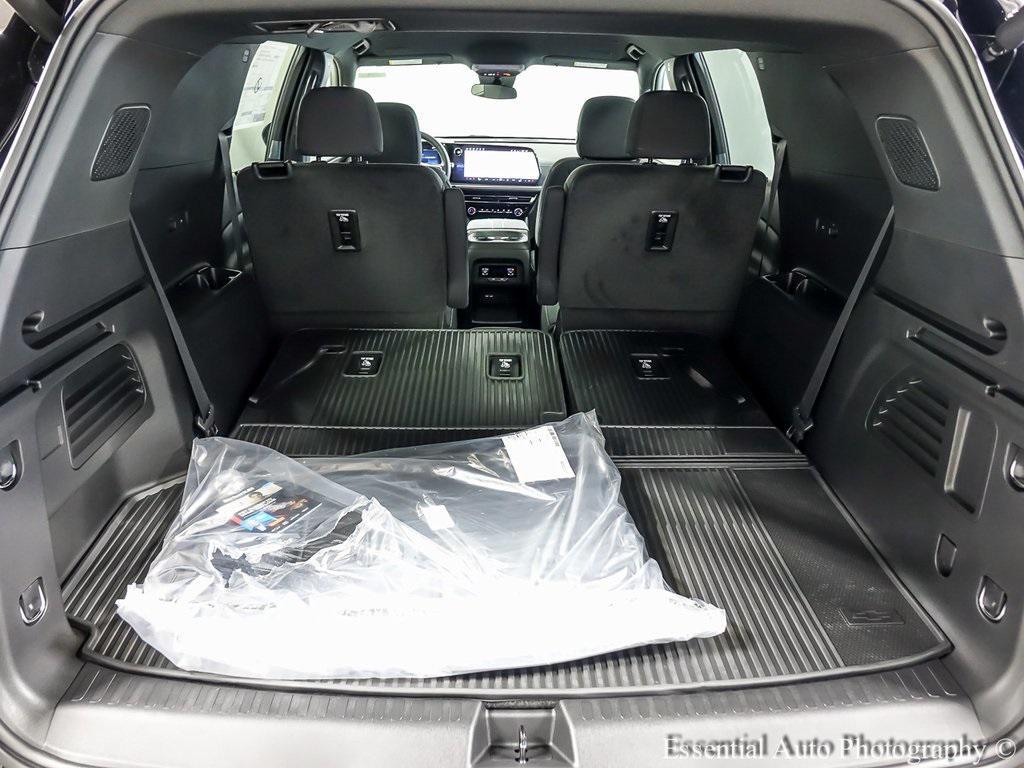 new 2026 Chevrolet Traverse car, priced at $42,689