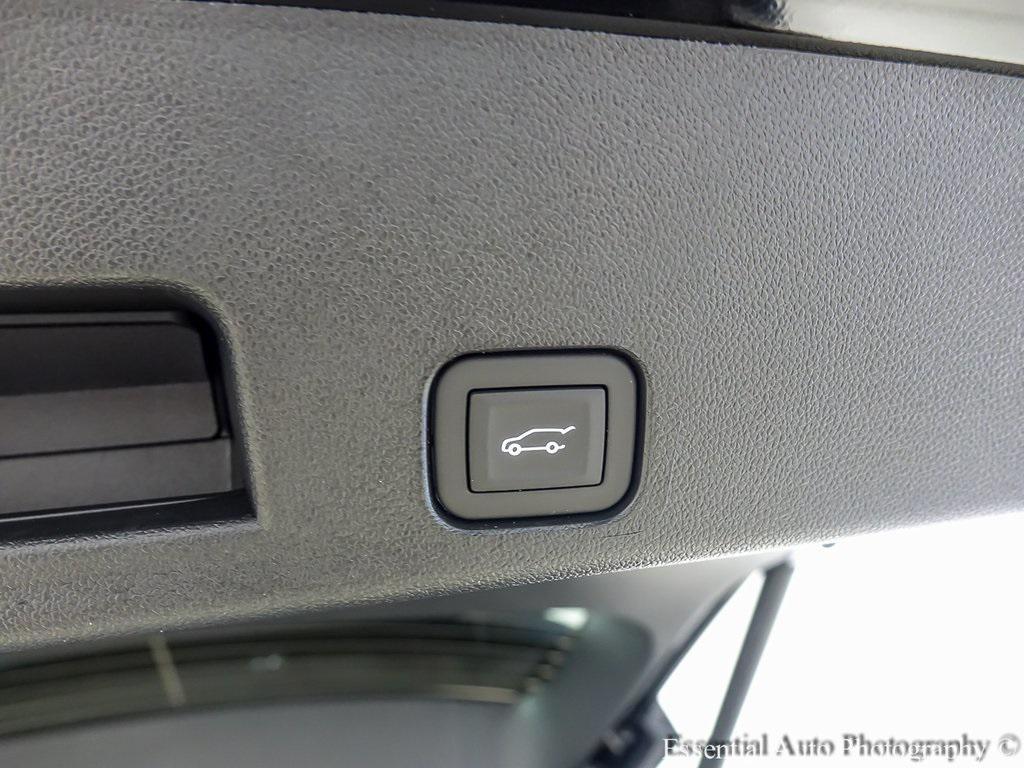 new 2026 Chevrolet Traverse car, priced at $42,689