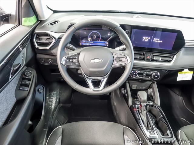 new 2025 Chevrolet TrailBlazer car, priced at $29,325