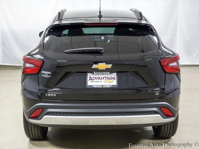 new 2025 Chevrolet Trax car, priced at $24,760