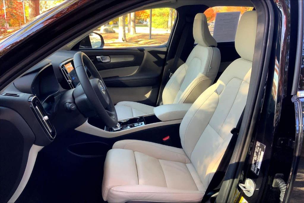 used 2024 Volvo XC40 car, priced at $32,962