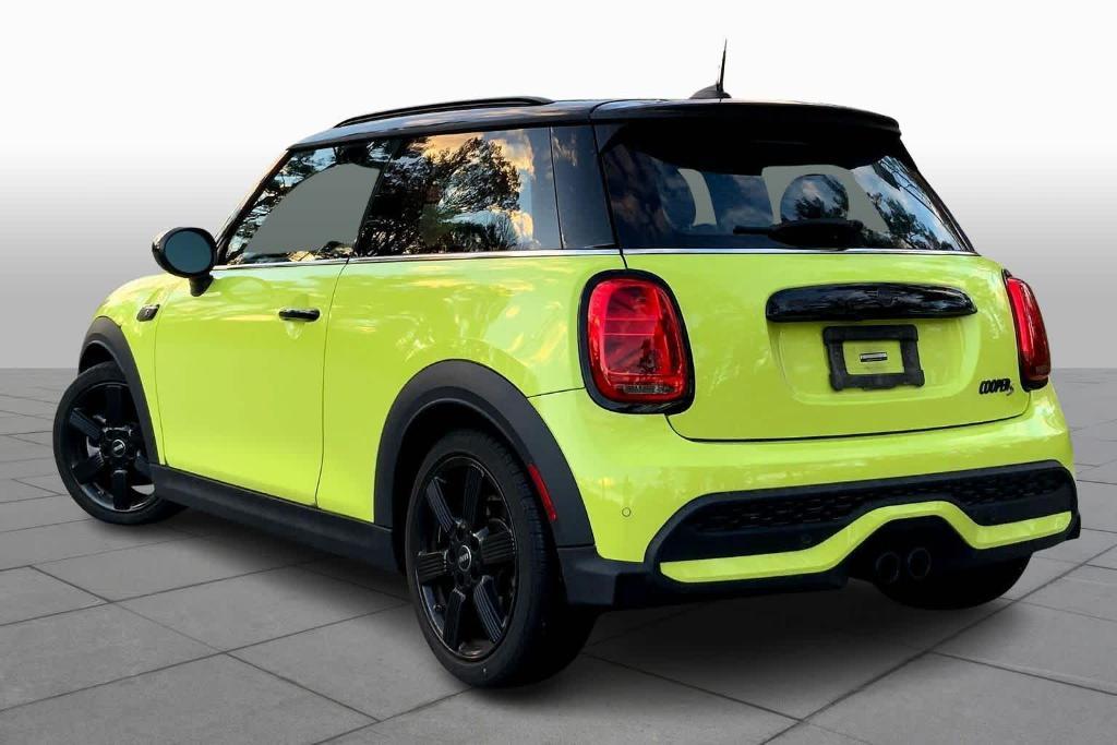 used 2023 MINI Hardtop car, priced at $25,764