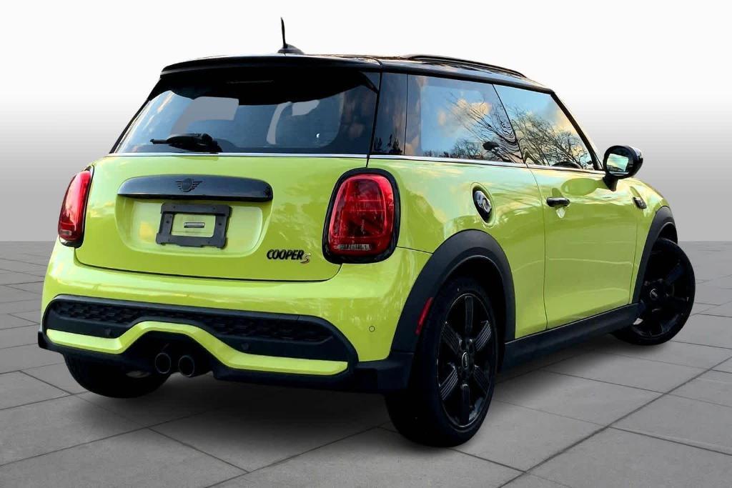 used 2023 MINI Hardtop car, priced at $25,764
