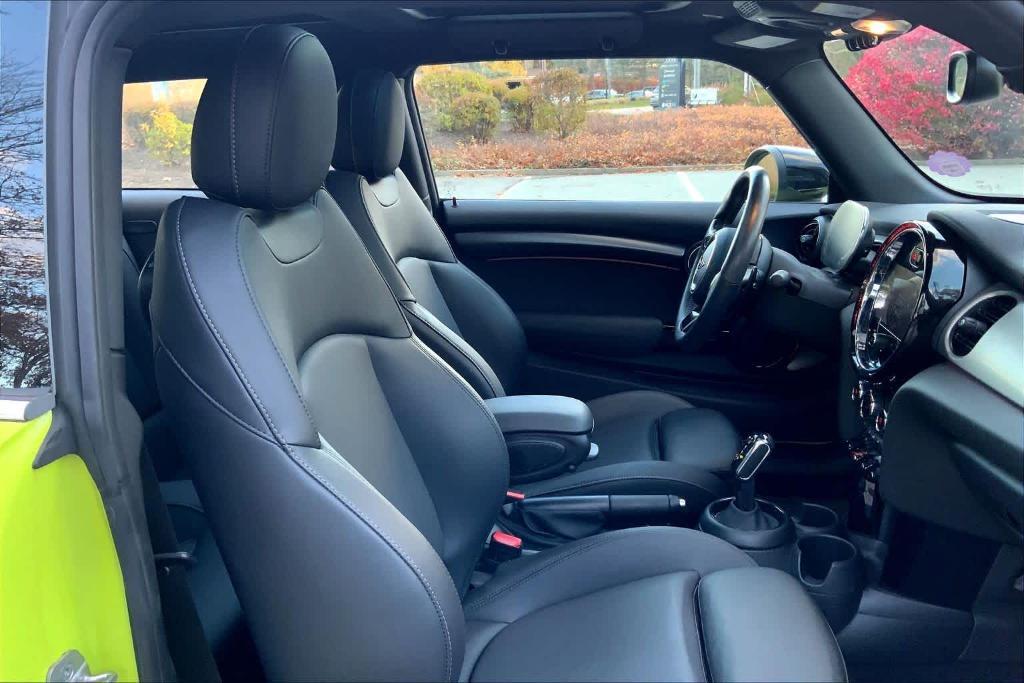 used 2023 MINI Hardtop car, priced at $25,764