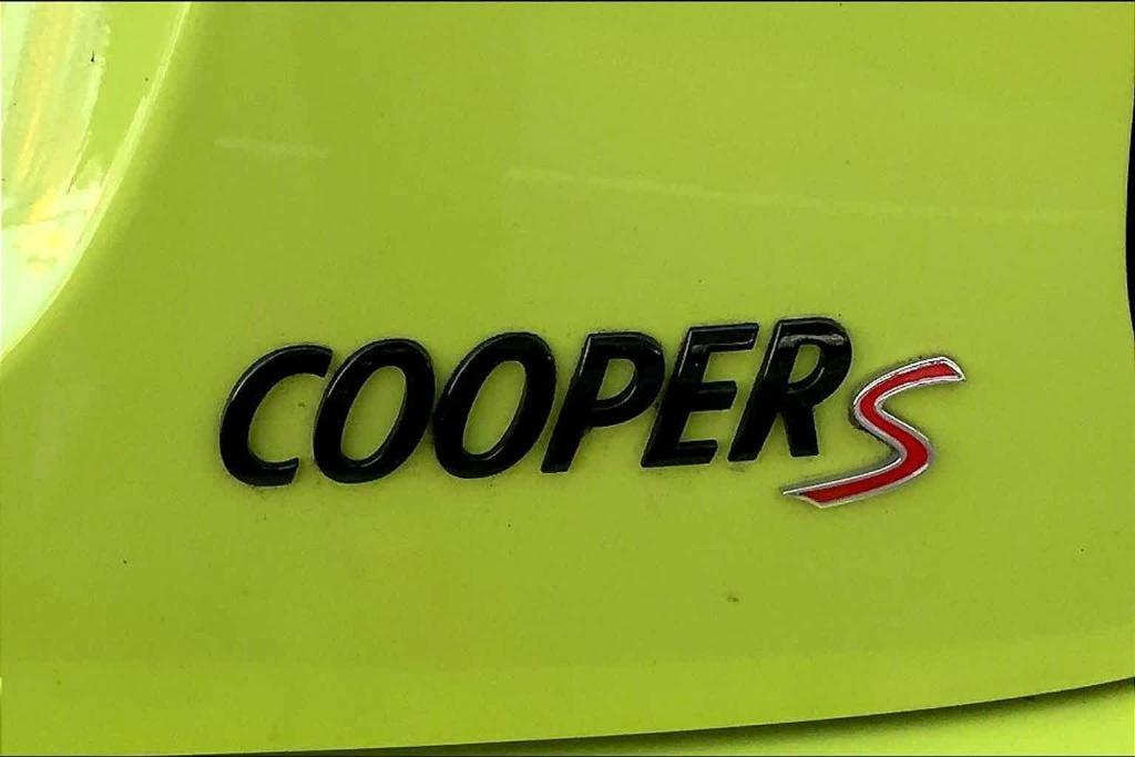 used 2023 MINI Hardtop car, priced at $25,764