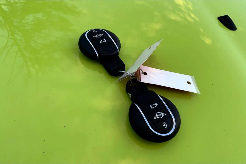 used 2023 MINI Hardtop car, priced at $25,764