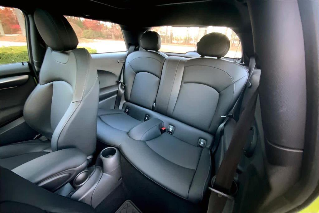 used 2023 MINI Hardtop car, priced at $25,764