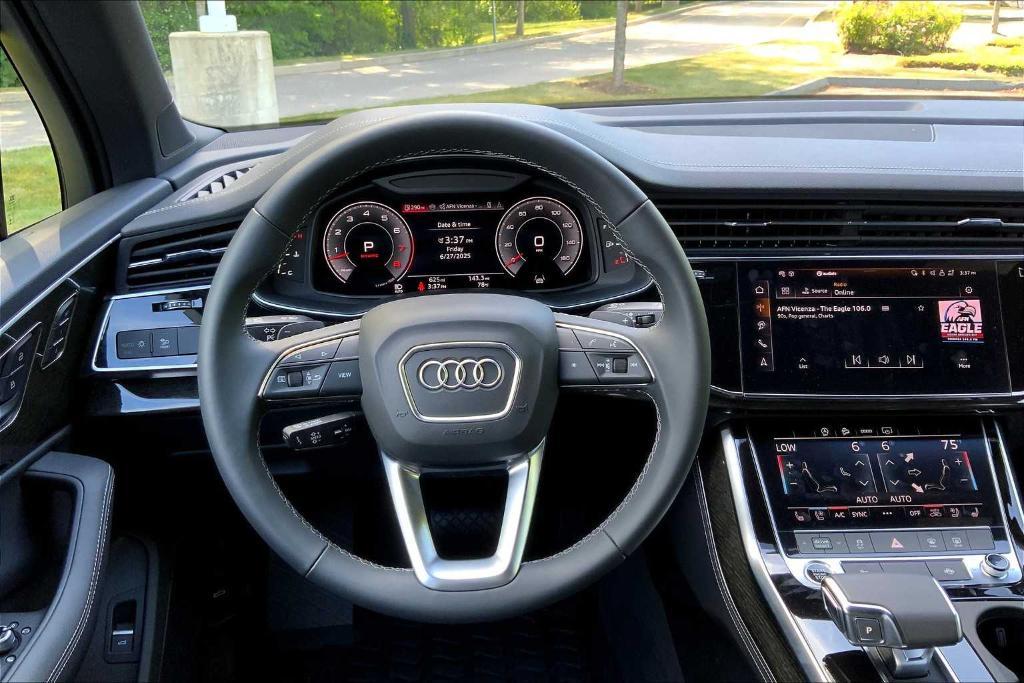 used 2025 Audi Q7 car, priced at $62,909