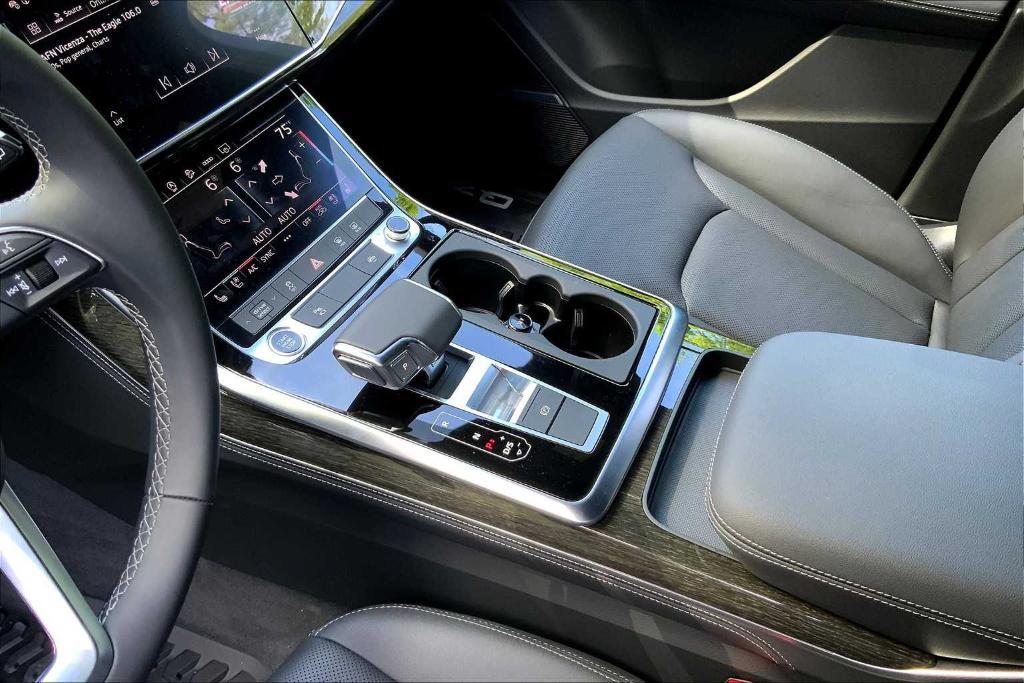 used 2025 Audi Q7 car, priced at $62,909