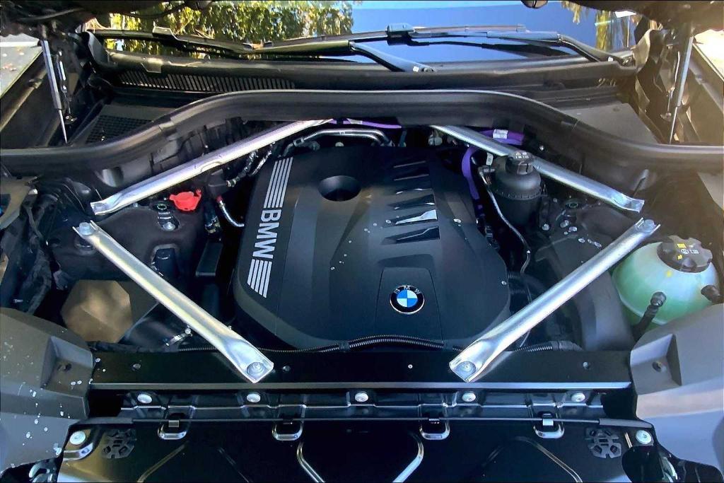 new 2026 BMW X7 car, priced at $97,155