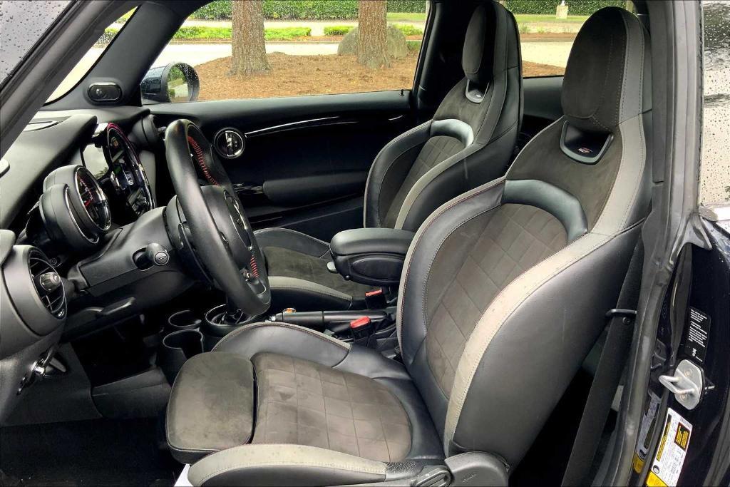 used 2020 MINI Hardtop car, priced at $24,990