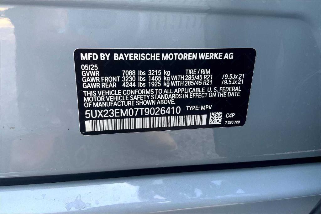 new 2026 BMW X7 car, priced at $94,255