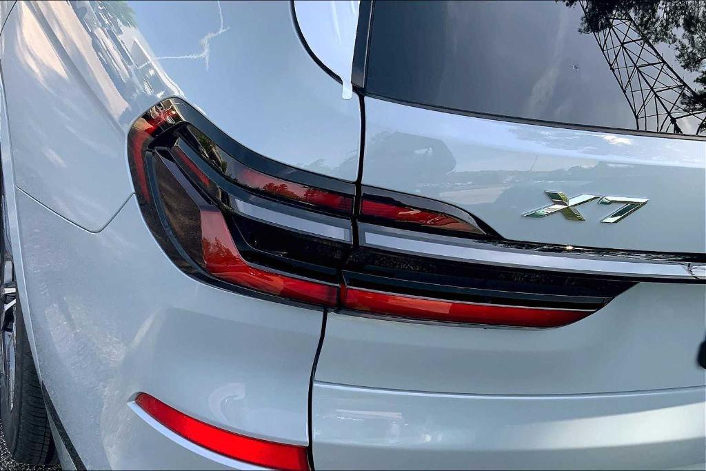 new 2026 BMW X7 car, priced at $94,255