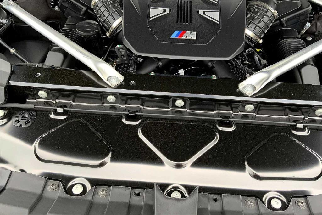 new 2026 BMW X7 car, priced at $121,305