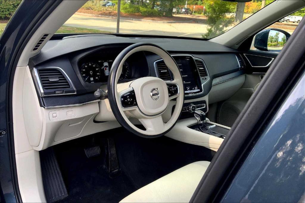 used 2020 Volvo XC90 car, priced at $30,499