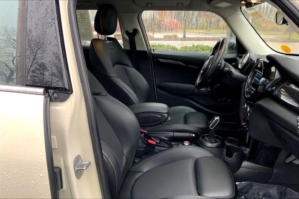 used 2021 MINI Hardtop car, priced at $21,989