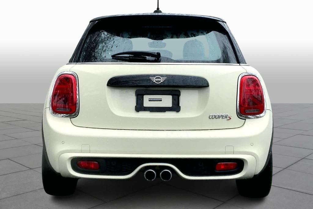 used 2021 MINI Hardtop car, priced at $21,989