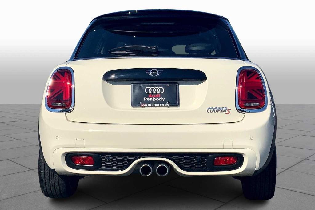used 2021 MINI Hardtop car, priced at $21,989