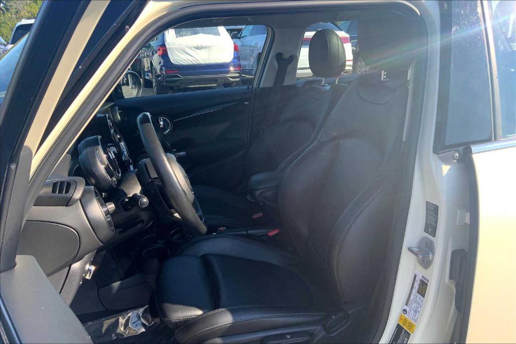 used 2021 MINI Hardtop car, priced at $21,989