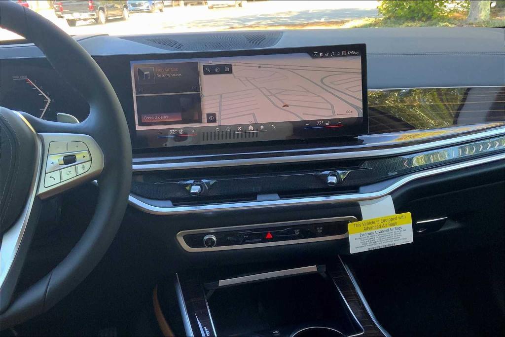 new 2026 BMW X7 car, priced at $93,655