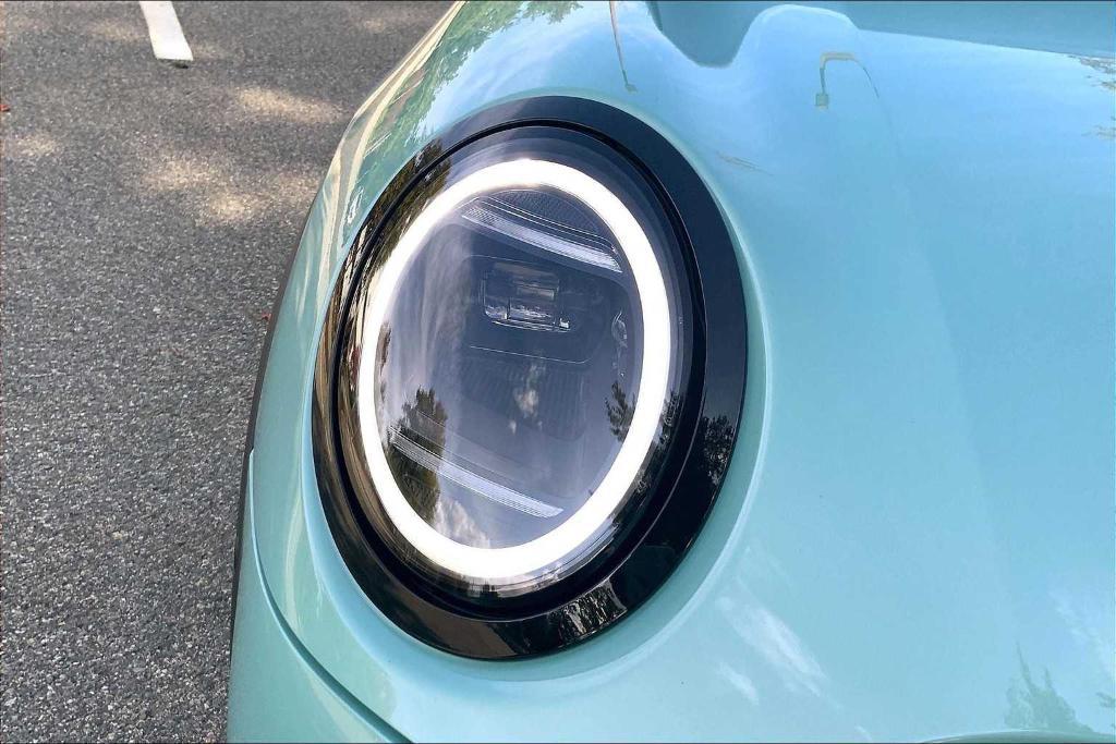 new 2026 MINI Hardtop car, priced at $39,690