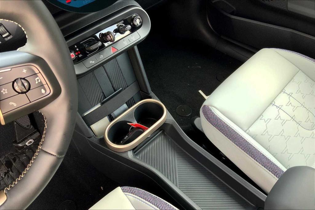 new 2025 MINI Hardtop car, priced at $38,600