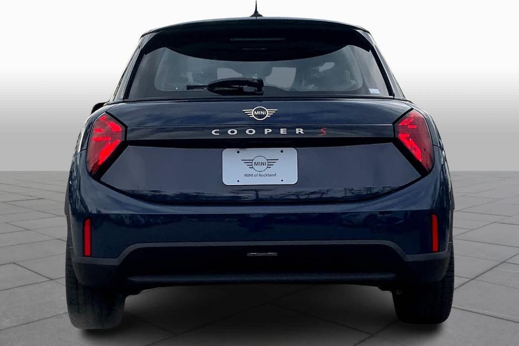 new 2025 MINI Hardtop car, priced at $37,410