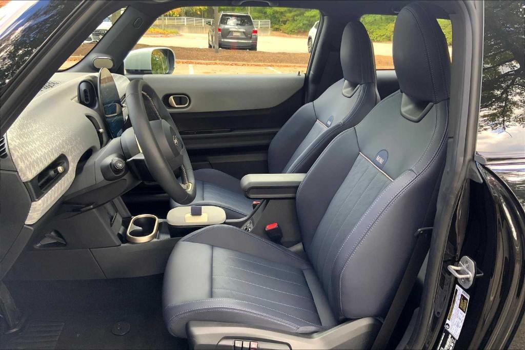 used 2025 MINI Hardtop car, priced at $30,281