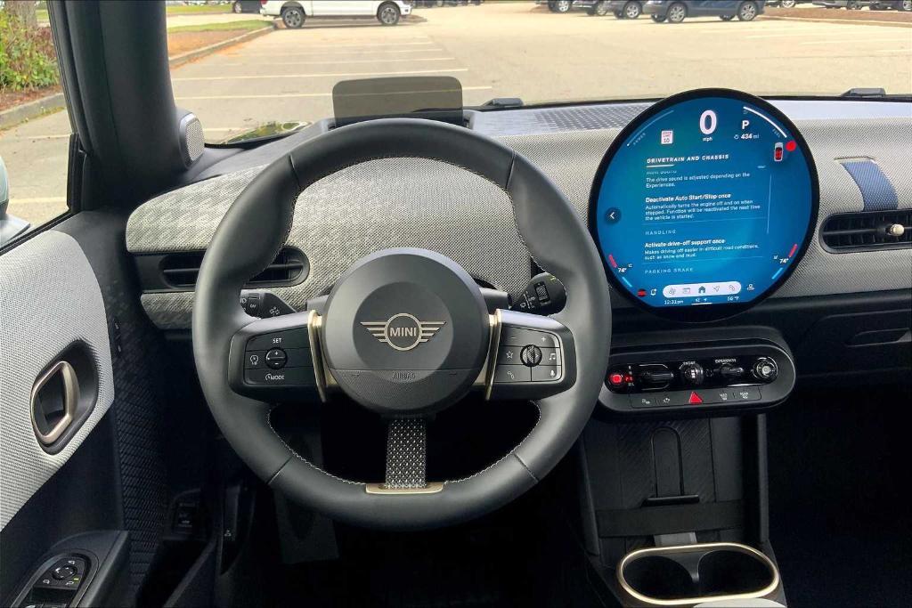 used 2025 MINI Hardtop car, priced at $30,281