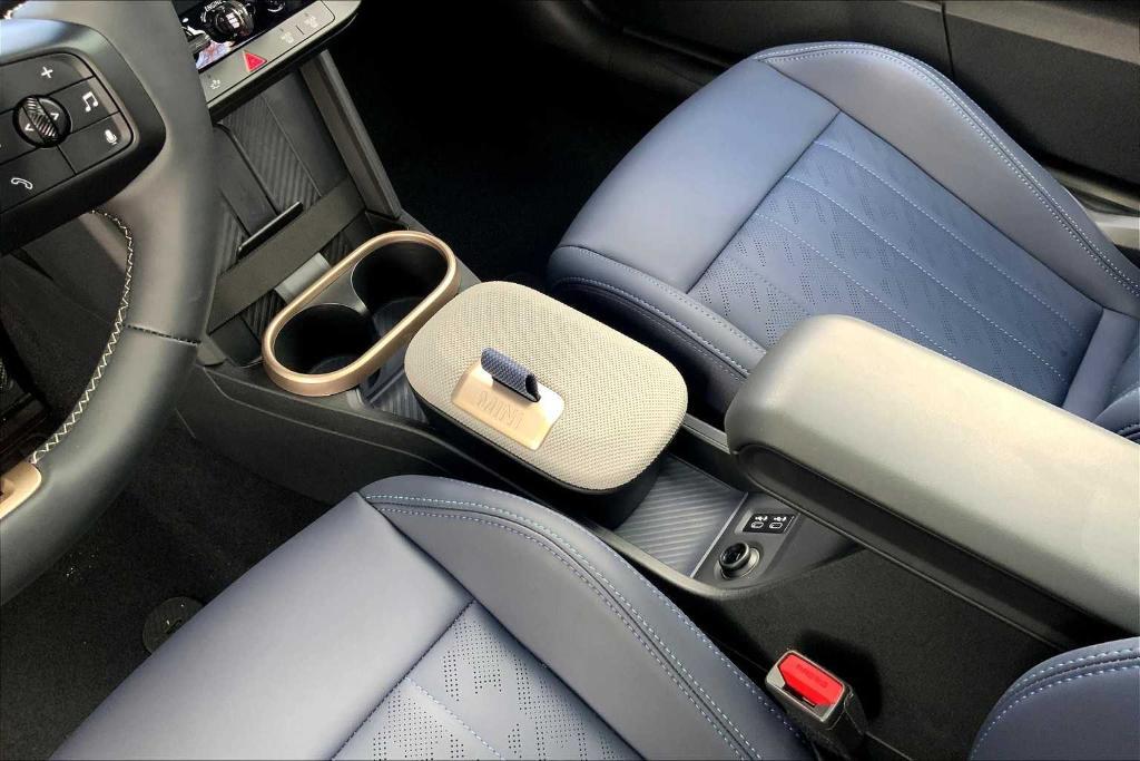 used 2025 MINI Hardtop car, priced at $30,281