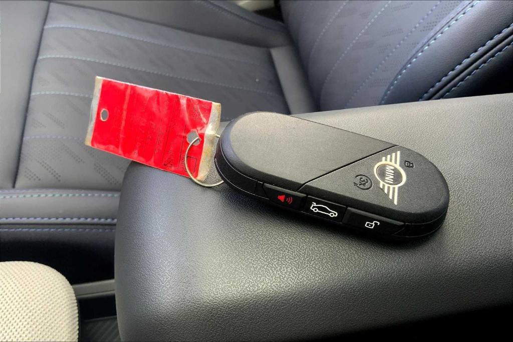 used 2025 MINI Hardtop car, priced at $30,281