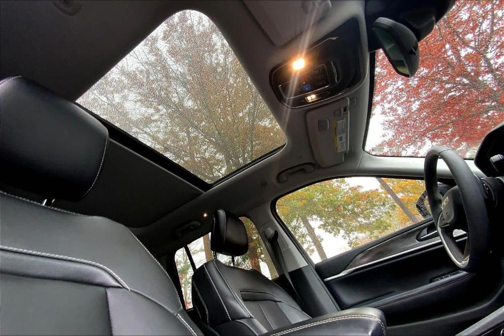 used 2023 Jeep Grand Cherokee car, priced at $27,947