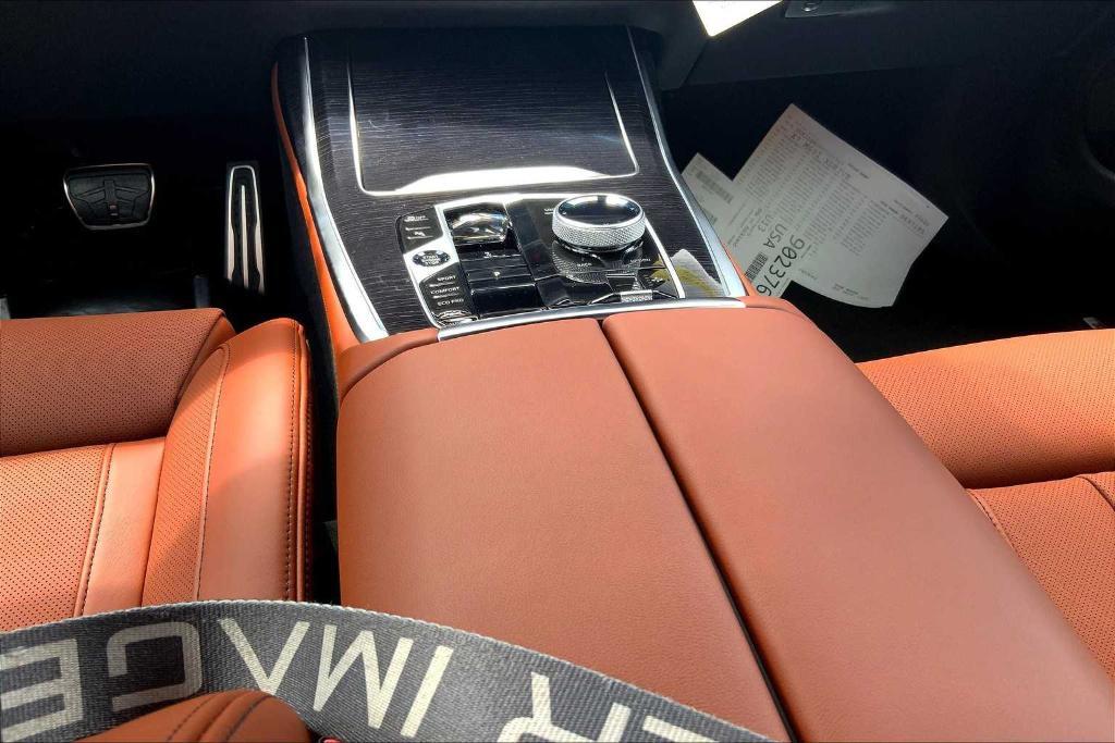 new 2026 BMW X7 car, priced at $119,575